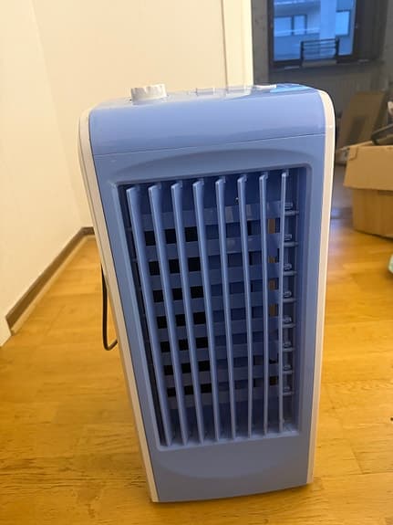 Okänt Portabel Luftkylare – Perfekt för varma dagar!