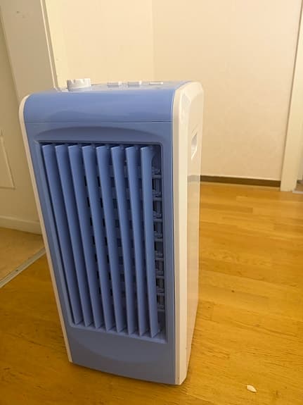 Okänt Portabel Luftkylare – Perfekt för varma dagar!