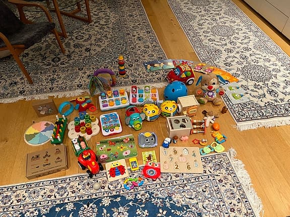 Blandade leksaker paket småbarn färgglada