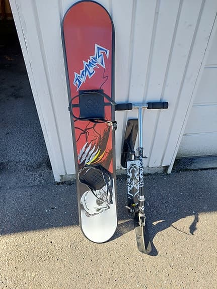 Snowboard med bindningar och Snow Kick