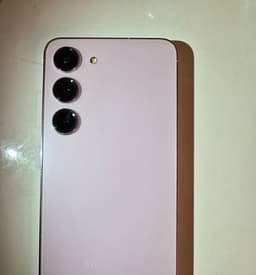 Samsung galaxy S23 lavender