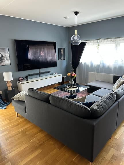 HELLERUP hörnsoffa med divan – grå – mycket fint skick