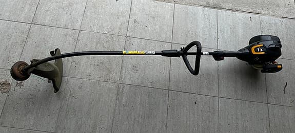 McCulloch bensindriven grästrimmer