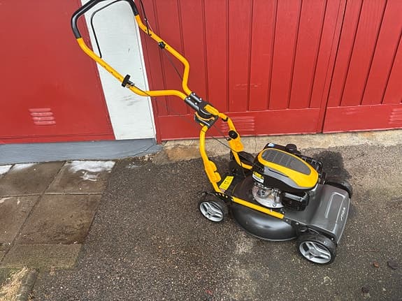 Stiga MCS 615 gräsklippare bensin gul/svart