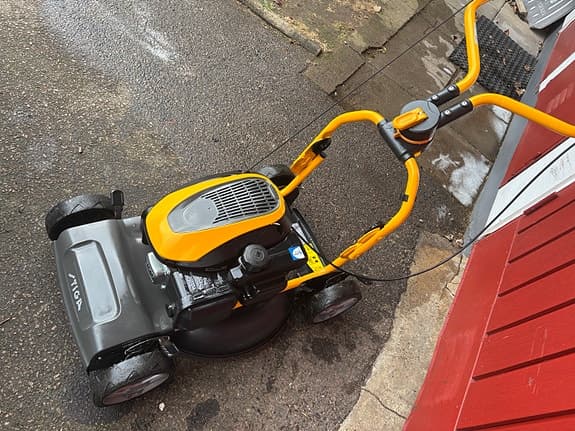 Stiga MCS 615 gräsklippare bensin gul/svart