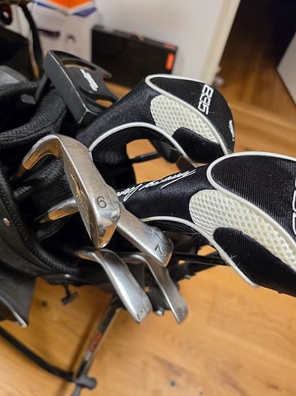 Golfset med bag och vagn