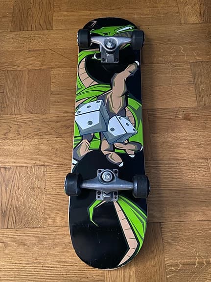 Två kompletta skateboards