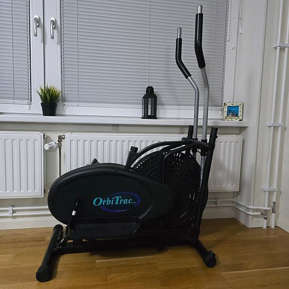 OrbiTrec crosstrainer svart