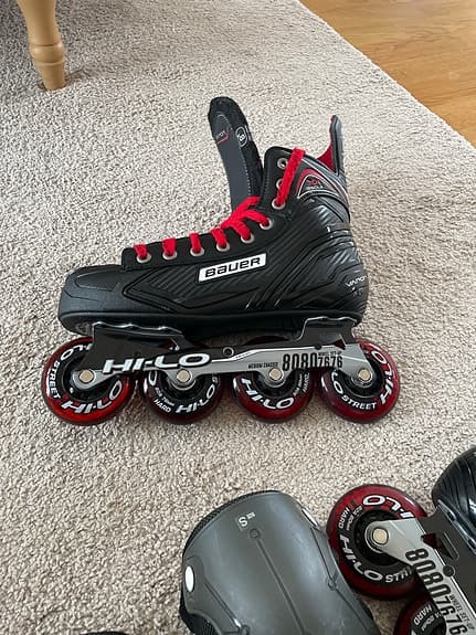 Bauer Vapor inlines storlek 43 svart röd