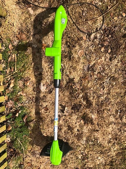 Greenworks GP24 grästrimmer batteridriven grön