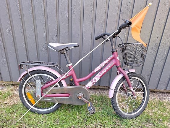 Barncyklar + elsparkcykel