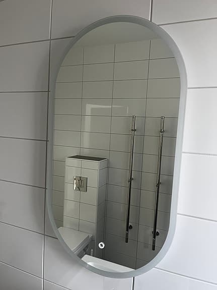 Spegel med ledbelysning Hafa