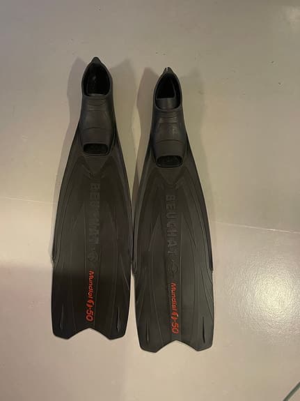 Beuchat Mundial 50 simfötter 39–40 svart