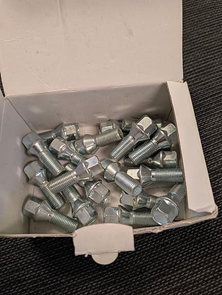 Hjulbultar Volvo 850 C70 S70 V70 5x108