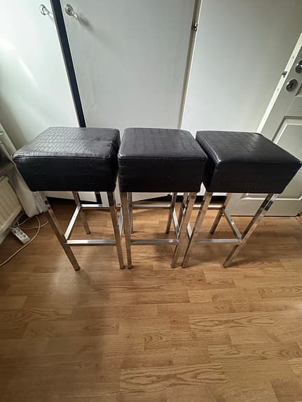 Barstolar i skinn