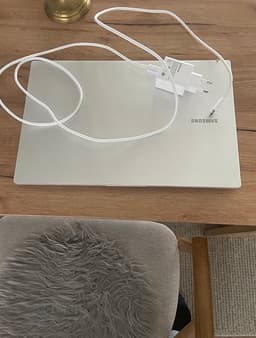 Samsung Galaxy Book laptop 15,6 tum silver