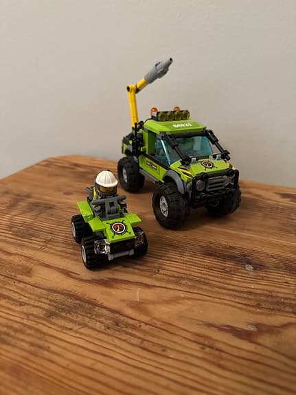 LEGO City lekset fordon med terrängbil och fyrhjuling