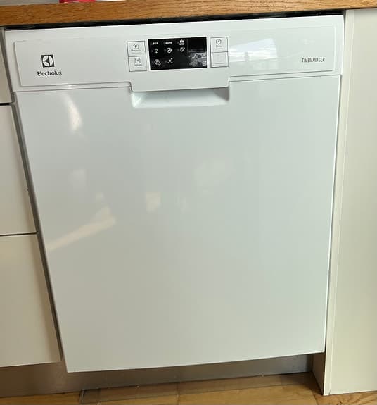 Electrolux - diskmaskin, spishäll och ugn
