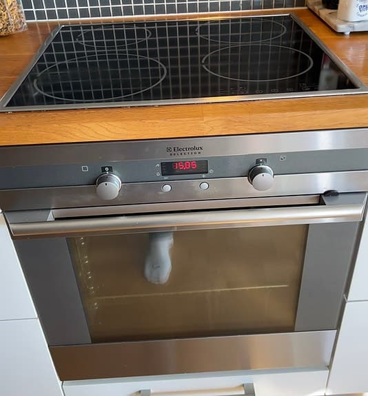 Electrolux - diskmaskin, spishäll och ugn
