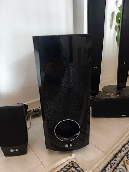 LG hemmabiosystem högtalarpaket svart