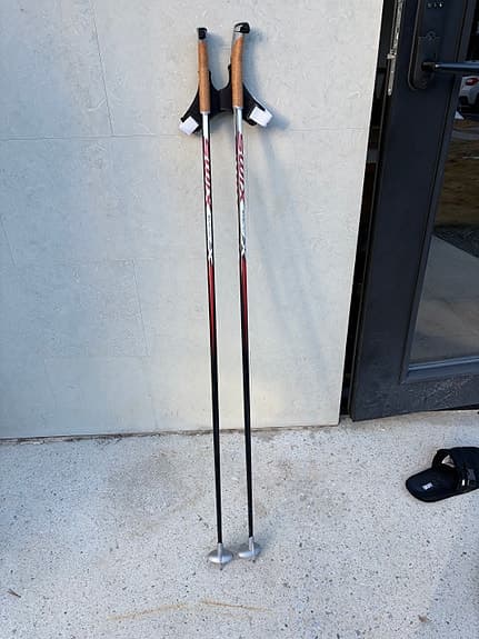 Swix Triac junior 2 längdstavar 120 cm röd/vit