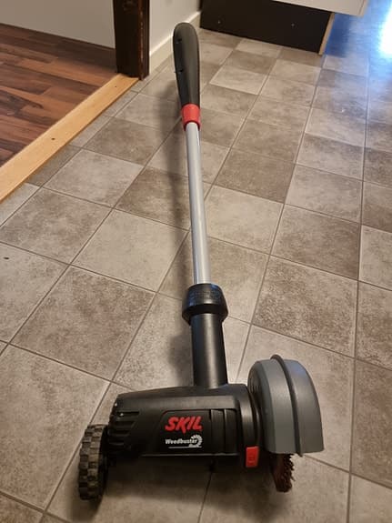 Skil Weedbuster ogräsborste