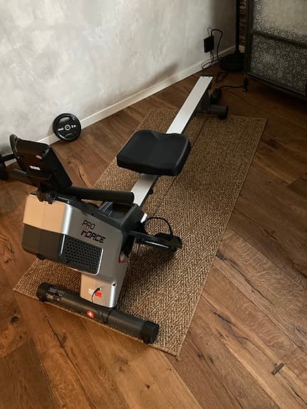 Pro Force roddmaskin med träningsdator