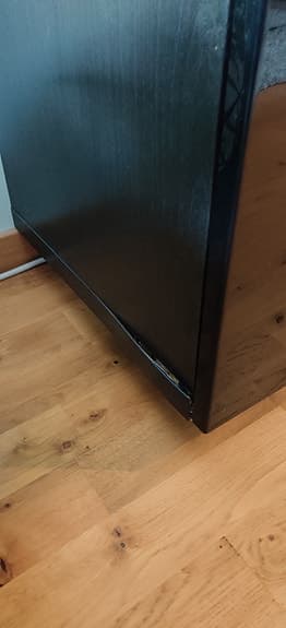 Tv-bänk