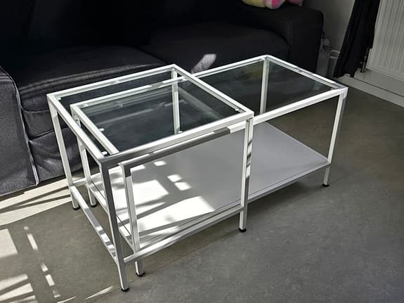 Ikea VITTSJÖ Satsbord, set om 2, vit/glas (90x50 cm)