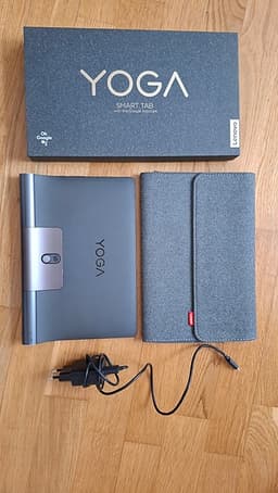 Lenovo Yoga Smart Tab 10.1
surfplatta+fodral+laddare