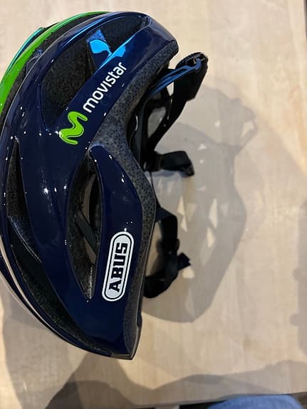 Abus Tec-tical 2.0 movistar team hjelm. Hjälmstorlek: 58-62 cm