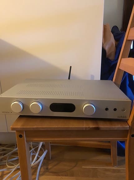 Audiolab 6000a