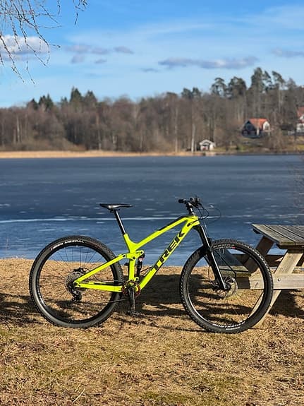 Trek Fuel EX 9.7 Carbon 29” (2019) - Storlek M/L (18,5”)