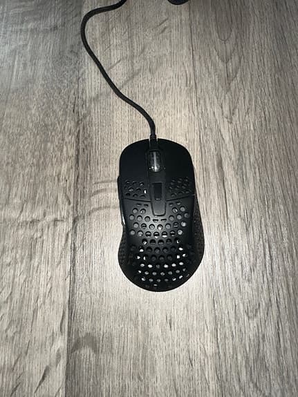 Xtrfy Trådad gaming mus