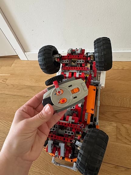 Lego Technic 9398 4x4 Crawler från 2012.