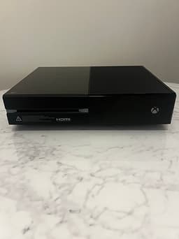 Microsoft Xbox One spelkonsol svart