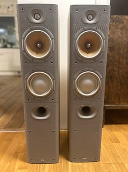 Ett par B&W DM603 och en centerhögtalare LCR 60 + subwoofer & förstärkare