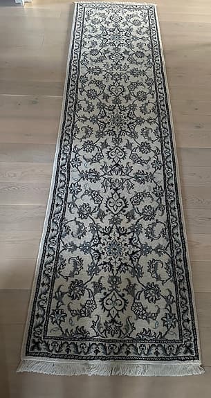 Handknuten matta gångmatta mönstrad beige svart