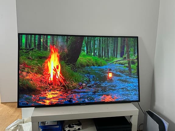 Samsung 50" 4K Smart TV (UE50RU7105) – Fint skick