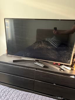 LG tv 43 tum