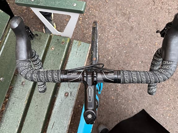 Säljes Snabb Giant Defy ALUXX i gott skick!