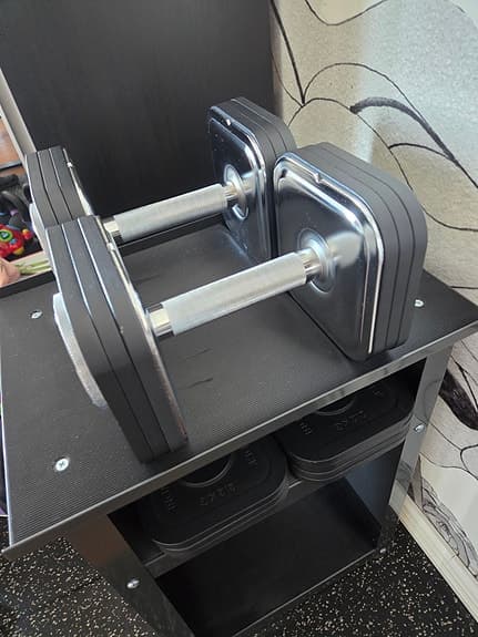 Ironmasters justerbara hantlar (2 x 34kg) inklusive stativ