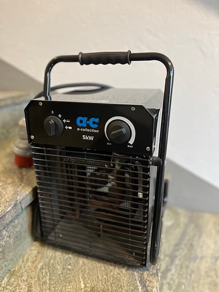 A-COLLECTION Värmefläkt 5 KW, med reglerbar termostat 400V