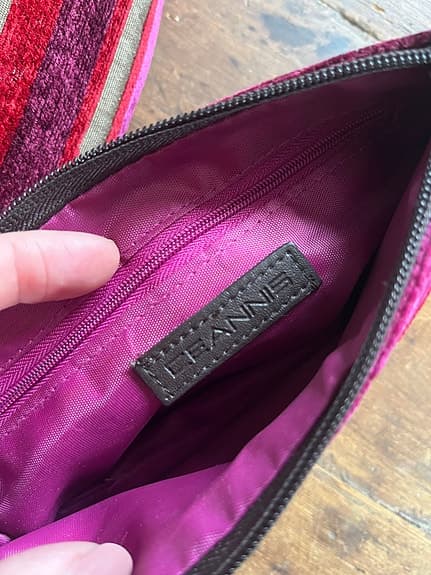 Ceannis necessärset randigt rödrosa tyg