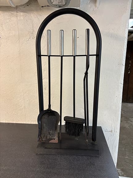 Eldstadset spade borste tång svart metall