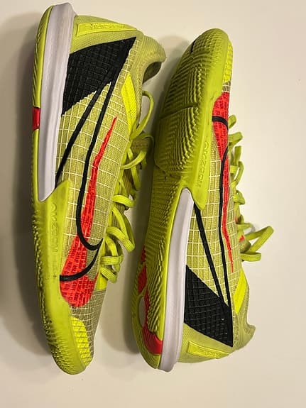 Fotbollskor Nike Mercurial - inomhus