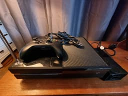 Microsoft Xbox One spelkonsol svart