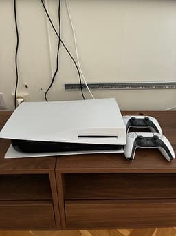 Sony Playstation 5 spelkonsol - 2 kontroller