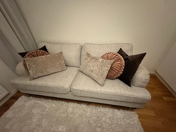 Howard Classic Soffgrupp 3-sits Soffa + Fåtölj + Fotpall