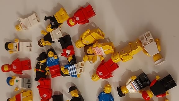LEGO Vintage Minifigurer Lot ca 40+ st – Classic Space & Tillbehör